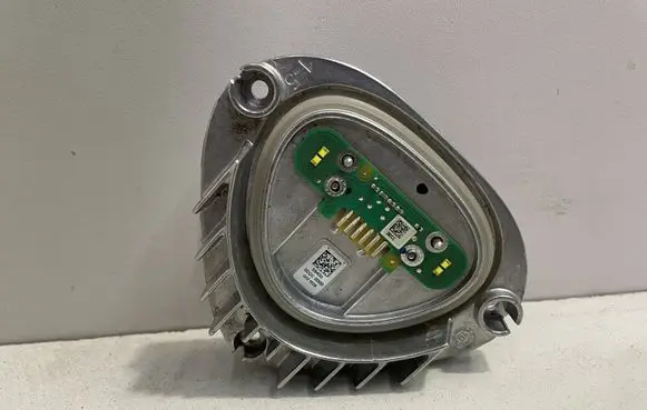 BMW X5 G05 LED ballast control module 1234567
