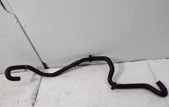 Nissan Qashqai Engine coolant pipe/hose