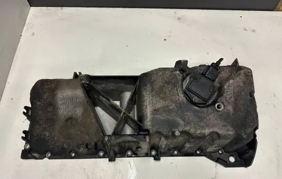 BMW X5 E70 Oil sump 7796325 14341610