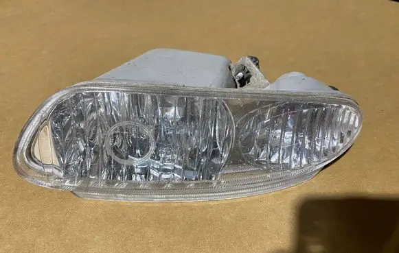 Lexus LS 430 Front fog light 8121150051