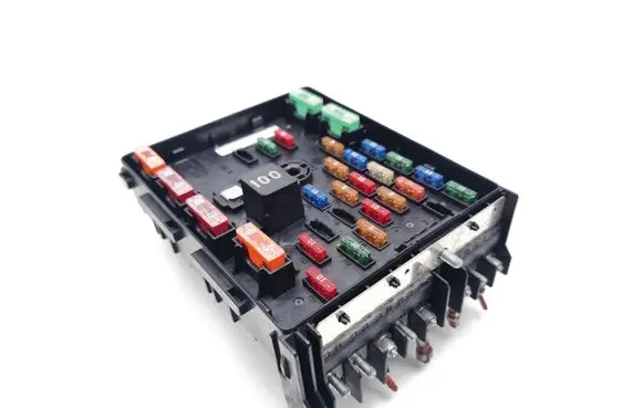 Volkswagen Tiguan Fuse module 5N0937800L 5N0937806 5N0937808