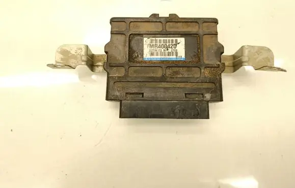 Mitsubishi Pajero ABS control unit/module MR400420