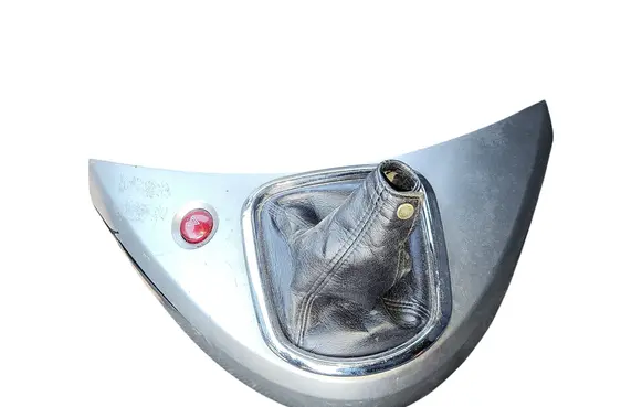 Mitsubishi Grandis Gear lever shifter trim leather/knob GN22104320 GN35100500 MN166423