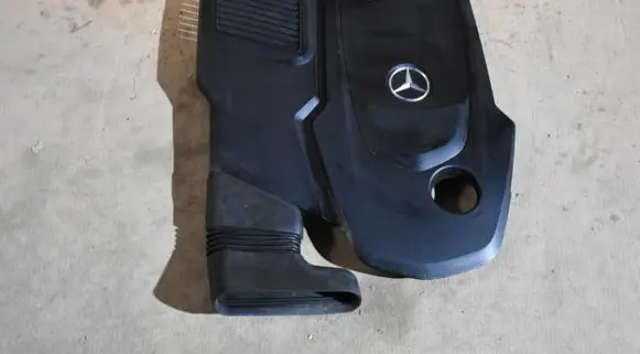 Mercedes-Benz GLE W167 Engine cover (trim)