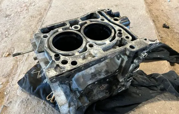 Subaru Outback Engine block 