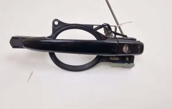 Mitsubishi Outlander Front door exterior handle 