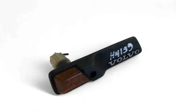 Volvo 440 Front indicator light 471922