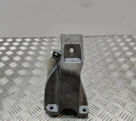 BMW X5M F85 Engine mounting bracket 6876287