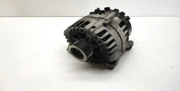 BMW 3 E90 E91 Generator/alternator 7802261