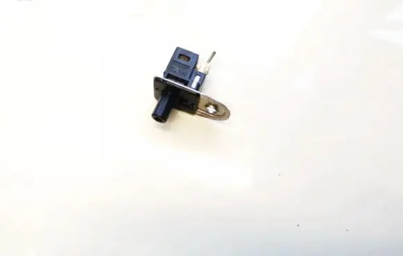 Nissan X-Trail T31 Front door sensor 