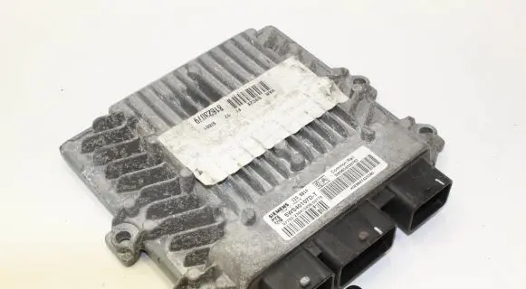 Peugeot 407 Engine control unit/module 5WS40107DT 9653059780