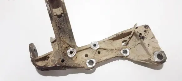 Volkswagen Touran I Front lower control arm/wishbone 1k0199296f