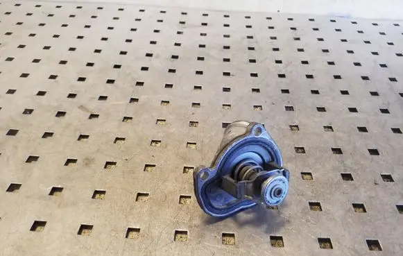 Opel Meriva A Thermostat/thermostat housing 12992692