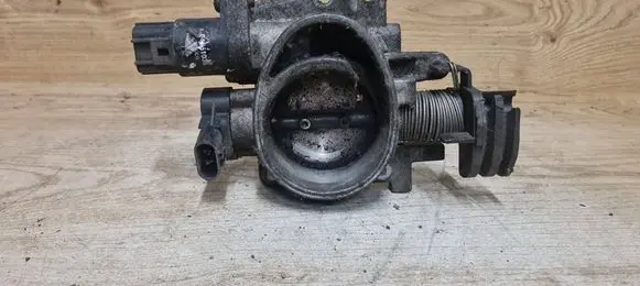 Chrysler 300M Throttle valve 04861036