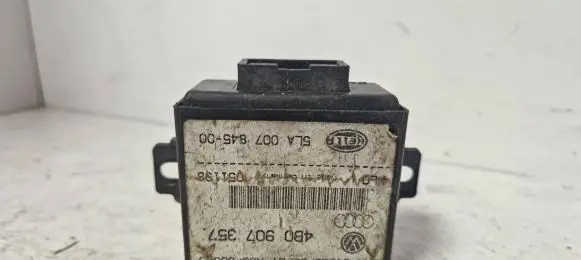 Volkswagen Touran I Light module LCM 4b0907357