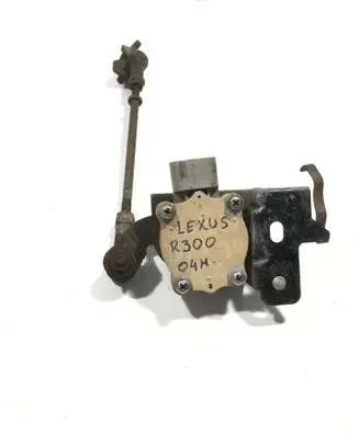 Lexus RX 300 Air suspension front height level sensor 