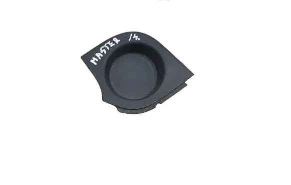 Cup holder front