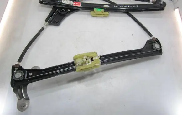 Volkswagen Golf VII Front door electric window regulator 5G4837462H 122271 2908201