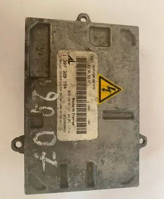 Audi A4 S4 B7 8E 8H Headlight ballast module Xenon 8E0941329A 1307329154