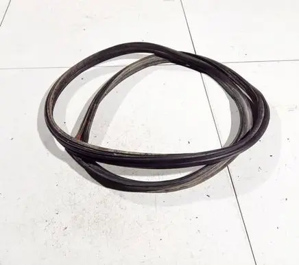 Mazda 3 I Rubber seal rear door 