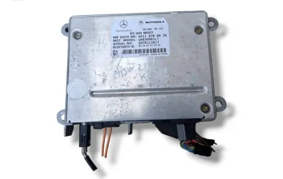 Mercedes-Benz E W211 Bluetooth control unit module A2118700026