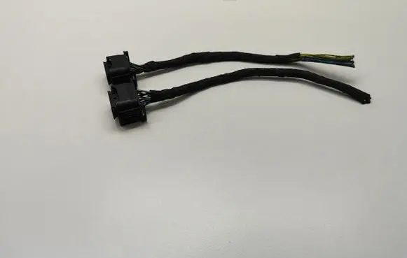 BMW 5 E60 E61 Headlight/headlamp wiring loom/harness 6925638 692563803 114523351