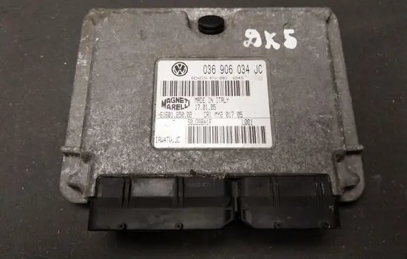 Volkswagen Polo IV 9N3 Engine control unit/module 036906034JC
