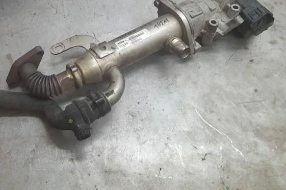 Ford Mondeo MK IV EGR valve cooler X51134