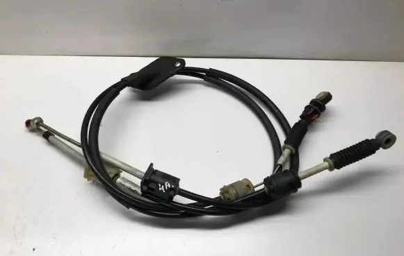 Gear shift cable linkage