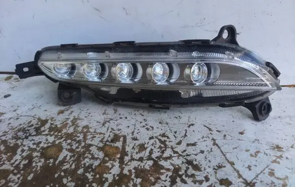 Hyundai Tucson TL LED Daytime headlight 92208D7000