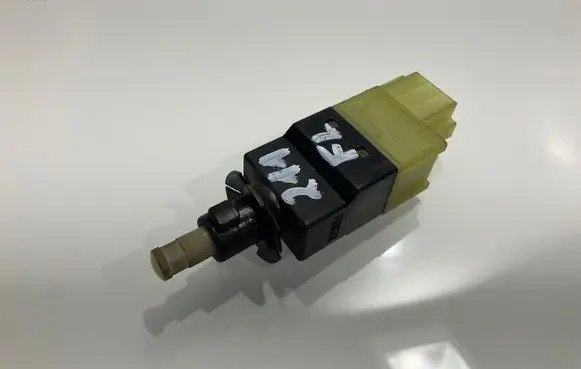 Brake pedal sensor switch