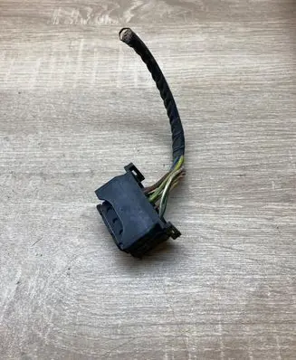 BMW 3 E90 E91 Plug wire 6925638