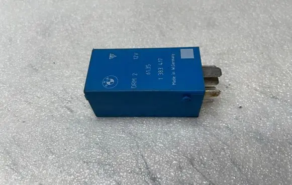 BMW 5 E39 Other relay 6135 1383417