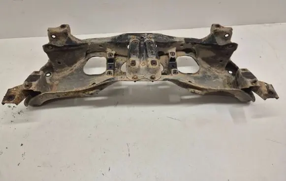 Subaru Impreza II Front subframe
