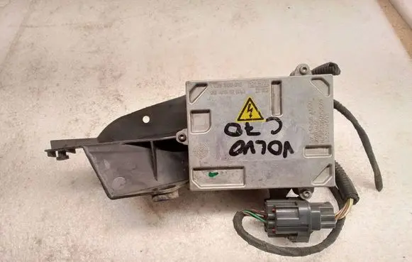 Audi A4 S4 B7 8E 8H Headlight ballast module Xenon 1305500015