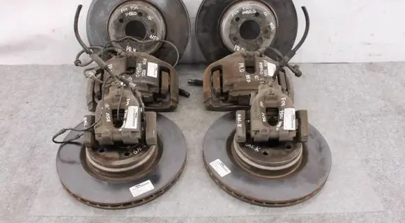 BMW 7 F01 F02 F03 F04 Brake discs and calipers set 6894383 6894384 6775291