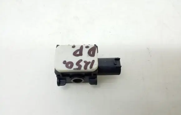 Mercedes-Benz ML W164 Airbag deployment crash/impact sensor A0038202826