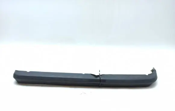 Mercedes-Benz E W123 Rear/tail light trim molding