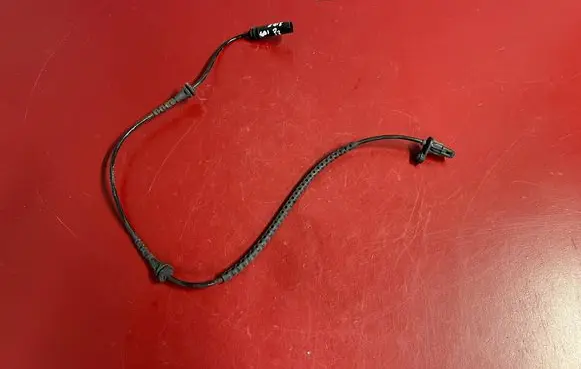 BMW X3 G01 ABS brake wheel speed sensor 6895657 0265007374
