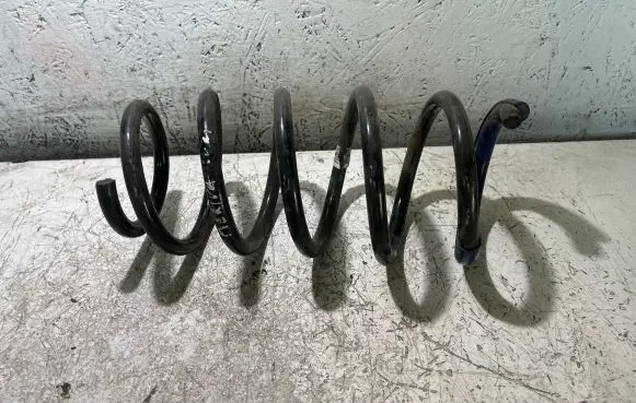 Opel Meriva B Front coil spring