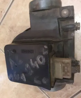 Audi A6 S6 C4 4A Mass air flow meter 4a0133471 0281002074