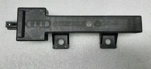 Audi Q7 4L Keyless (KESSY) go control unit/module 4F0907247A
