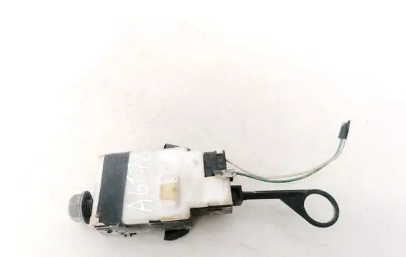 Renault Scenic I Central locking vacuum pump 