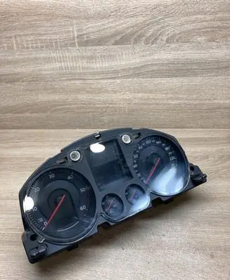Speedometer (instrument cluster)