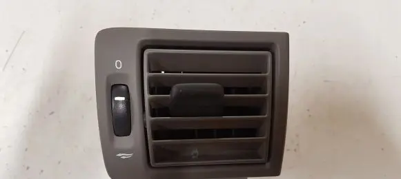 Volvo V50 Dashboard side air vent grill/cover trim 1808041003