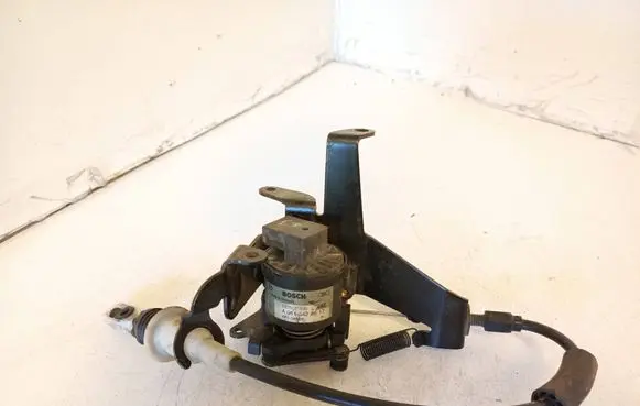 Mercedes-Benz C W202 Accelerator throttle pedal A0115428617 67006666