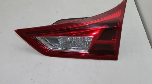 Toyota Auris E180 Tailgate rear/tail lights