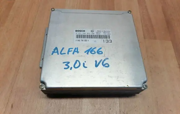Alfa Romeo 166 Engine control unit/module 0261204032 00467408960 26RT5123