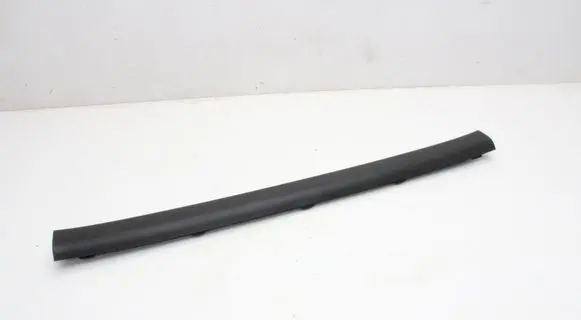 Nissan 370Z Tailgate trim 909001EA0A