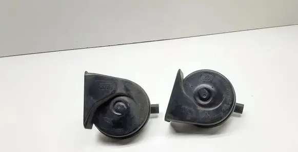 BMW 3 E90 E91 Horn signal E3005306